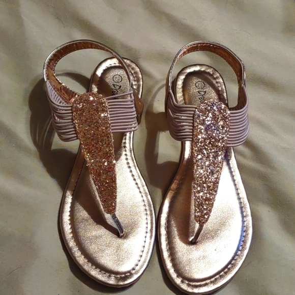 Champagne Gold Gladiator Sandals Size 7 1/2 - Picture 2 of 6